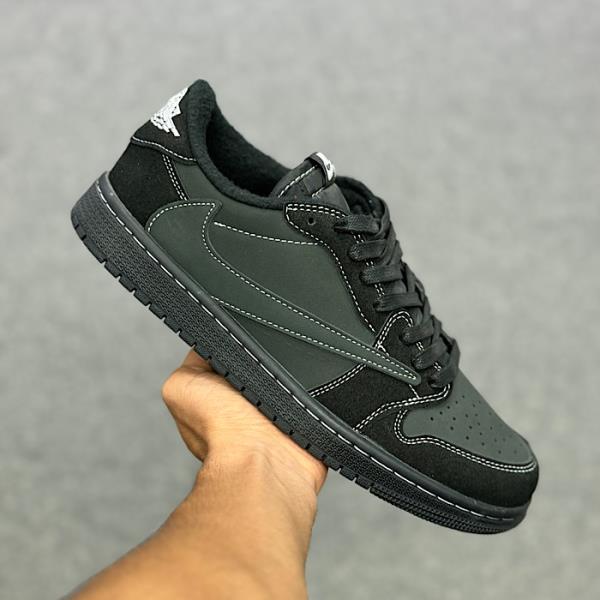 جردن 1 ترویس بلک فانتومNike Air Jordan 1Travis Scott 