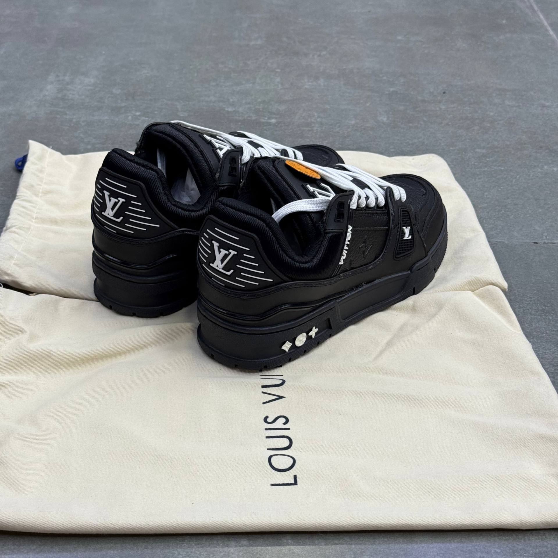 لویی ویتون Louis Vuitton 