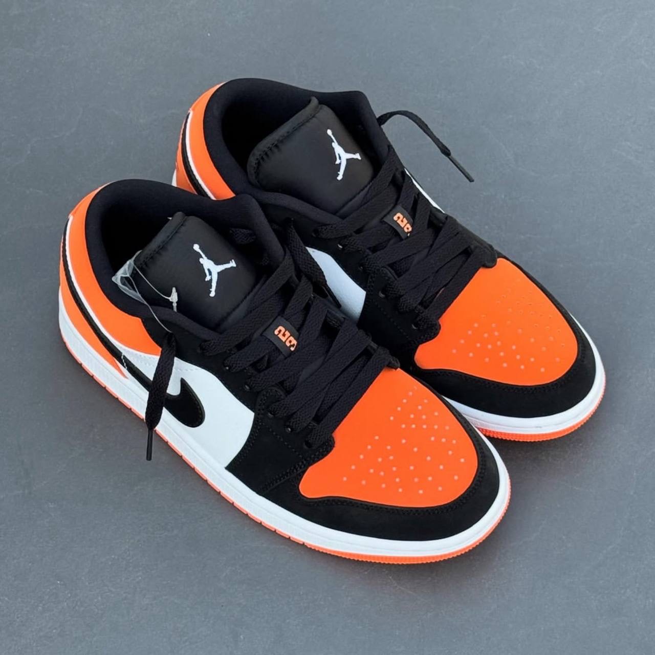 نایک ایر جردن وان نارنجیNike Air Jordan 1 